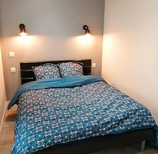 Apartment Quarter H O R S E 55 *